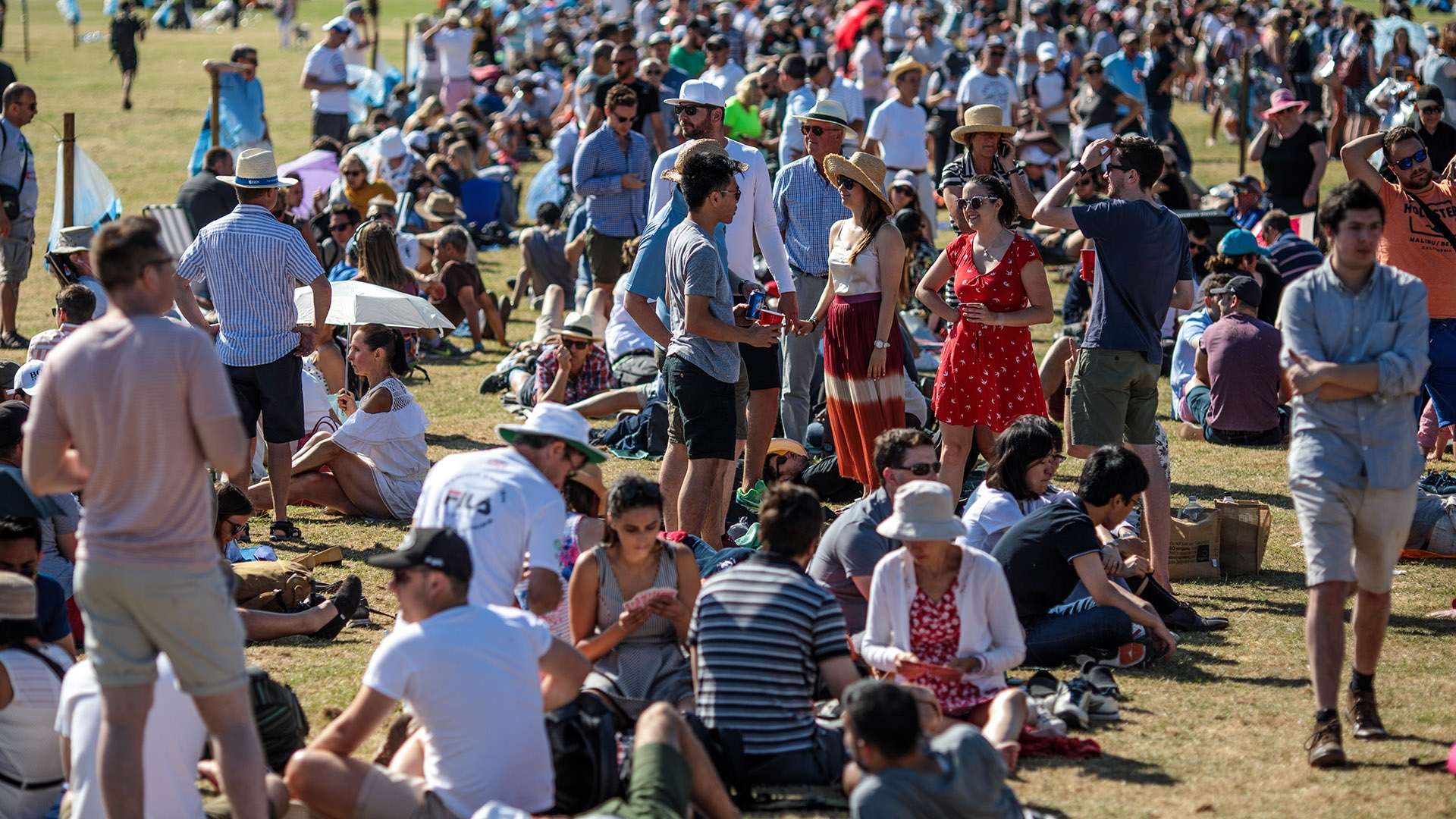 洲俱樂部追 洲俱樂部追